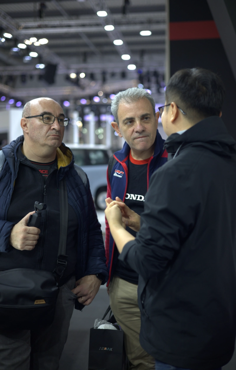 OHMIEX Berseri di EICMA Milan 2025 OHMIEX Berseri di EICMA Milan 2025