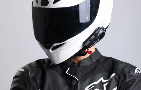 OHMIEX D9: Mendefinisikan Semula Komunikasi Lancar untuk Perjalanan Moden